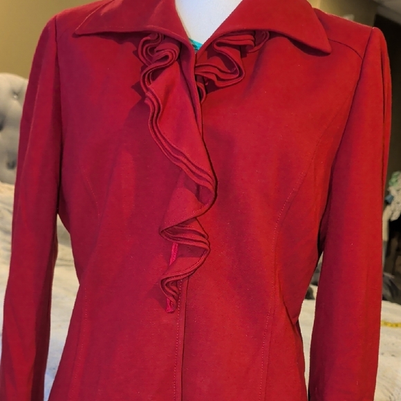 Chic Red Ruffle Women's Blazer - Picture 3 of 12